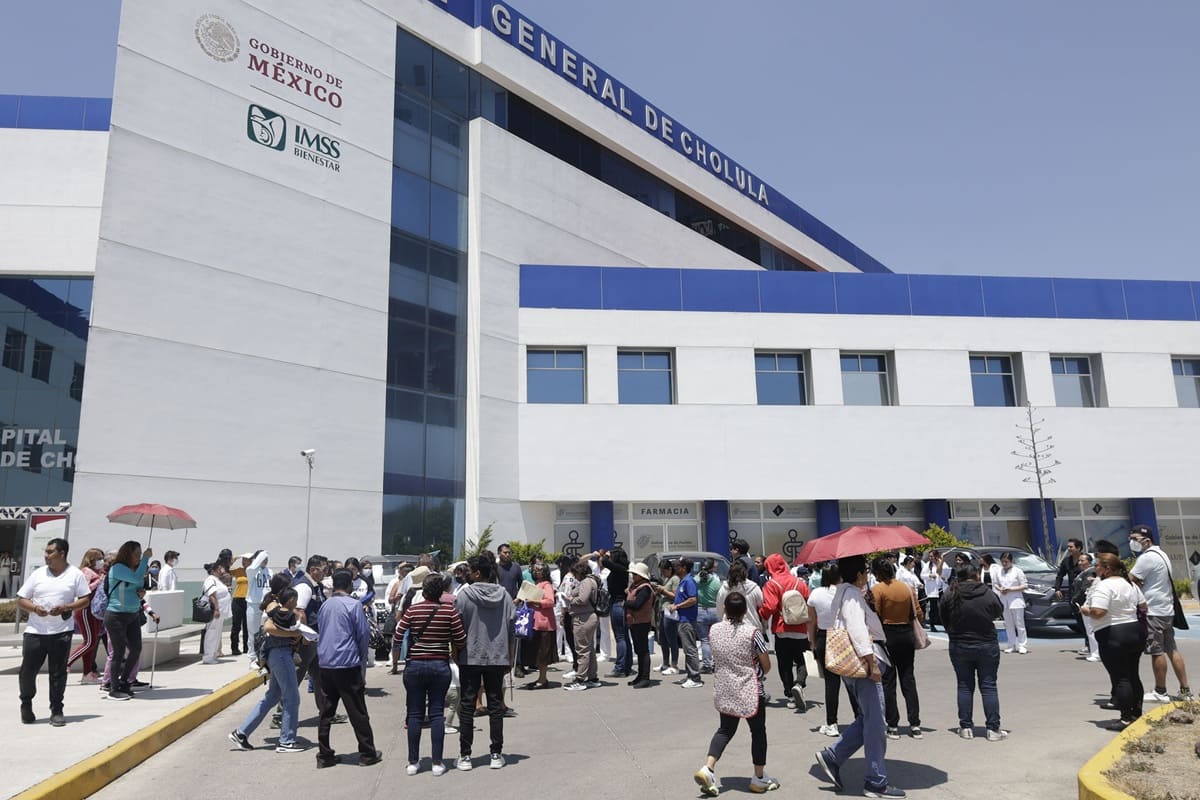 ¿Cuál es la diferencia entre los hospitales de segundo y tercer nivel en Puebla? 3 hospitales de segundo y tercer nivel