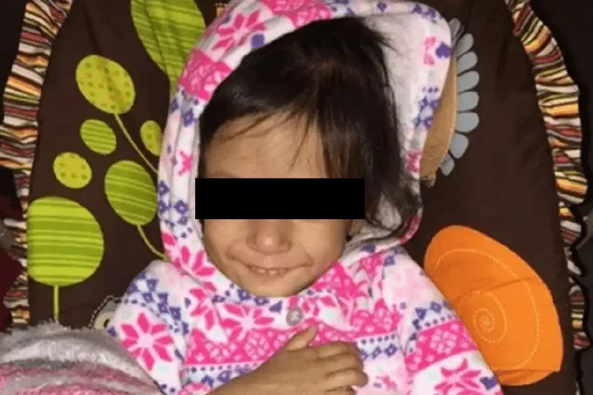 Horror en Austin: niña de 7 años fue encontrada desnutrida y encerrada en un armario 1 niña de 7 años fue encontrada desnutrida y encerrada en un armario