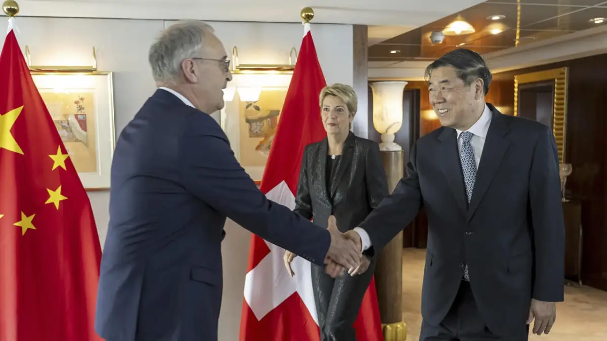 EU y China acuerdan reducir aranceles del 145% al 30% 2 EU y China acuerdan reducir aranceles del 145% al 30%