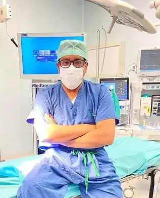 September Vélez denuncia a doctor por intento de feminicidio