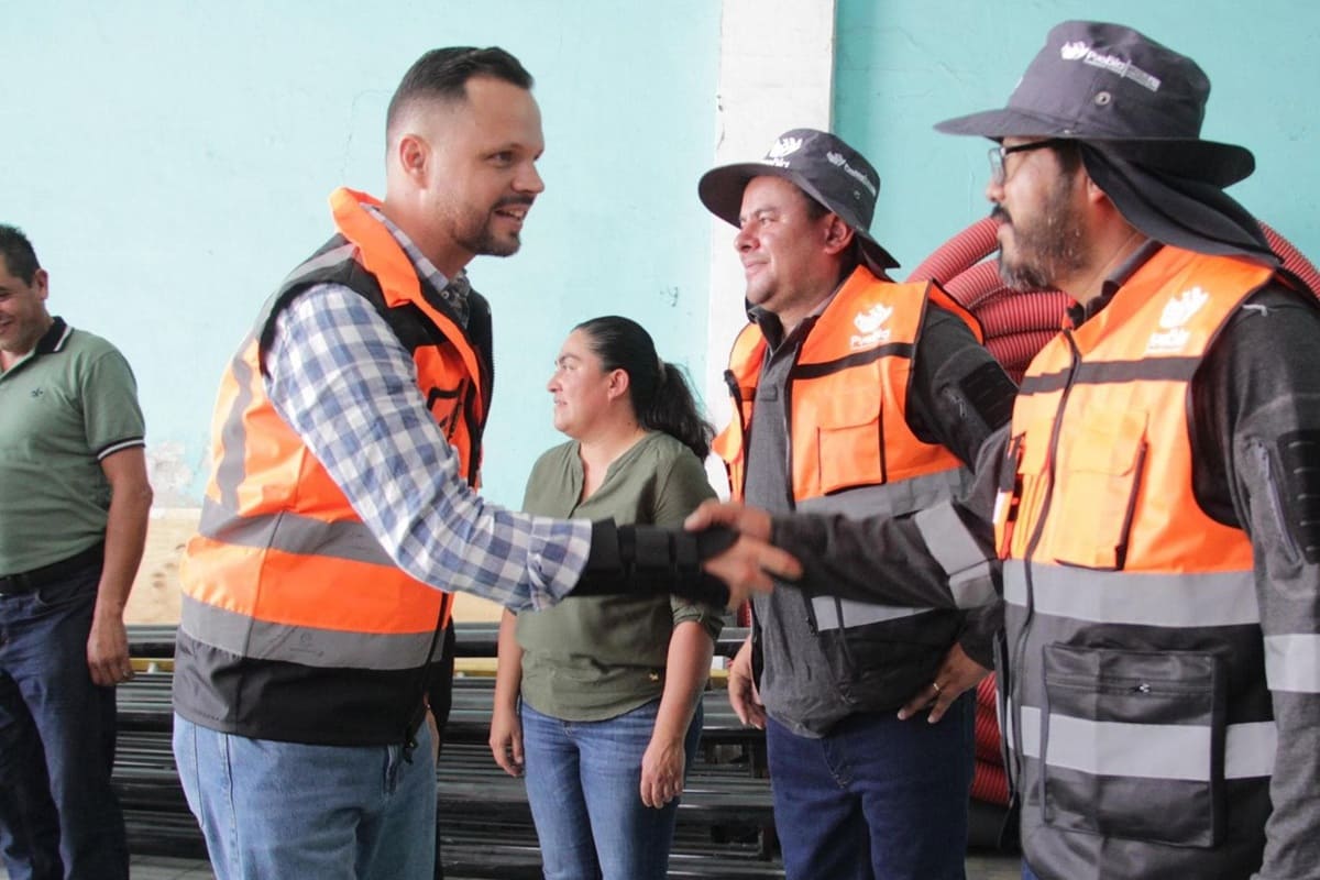 Entregó Gobierno de la Ciudad uniformes a personal operativo de la Secretaría de Movilidad e Infraestructura 1 Uniformes y equipo de protección Semovi