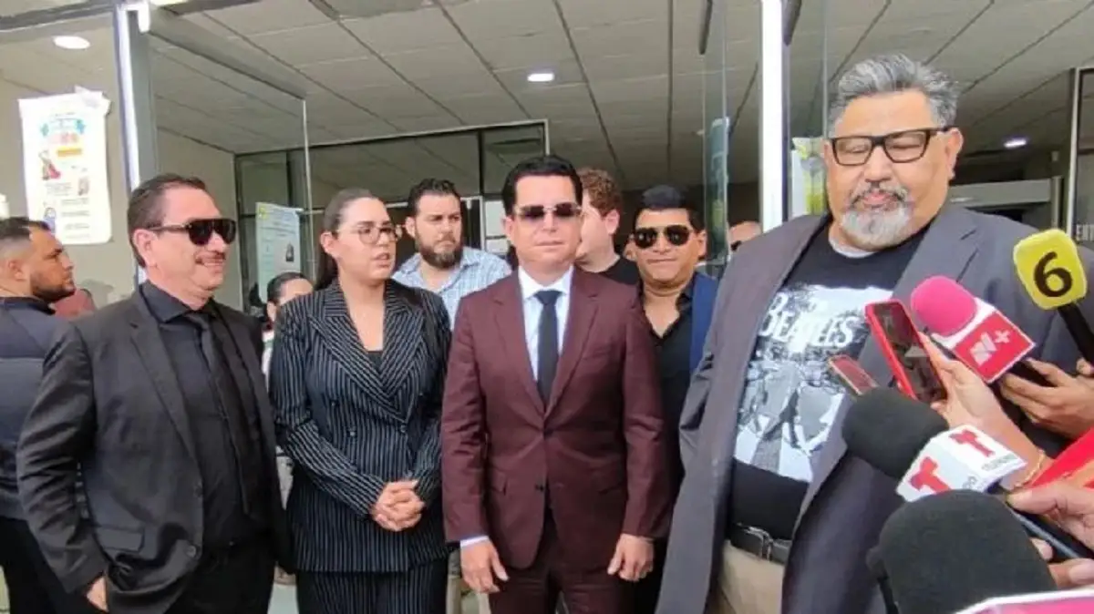 Vinculan a proceso a Los Alegres del Barranco por apología del delito