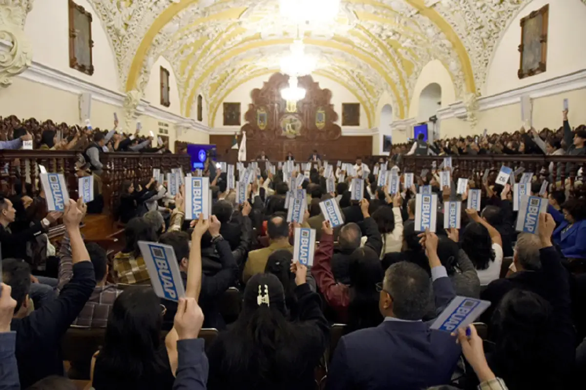 Aprueba Consejo Universitario integración de comisiones estatutarias y creación de una especial para la mejora continua 1 Aprueba Consejo Universitario integración de comisiones estatutarias y creación de una especial para la mejora continua