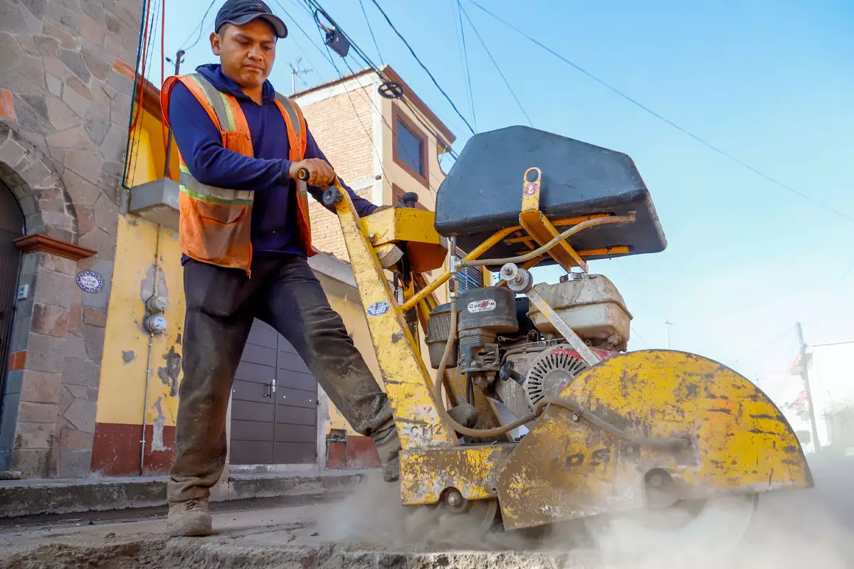 Cuidamos tus calles: más de 1,500 baches tapados en más de 100 vialidades de San Pedro Cholula 5 Cuidamos tus calles mas de 1500 baches tapados en mas de 100 vialidades de San Pedro Cholula 5