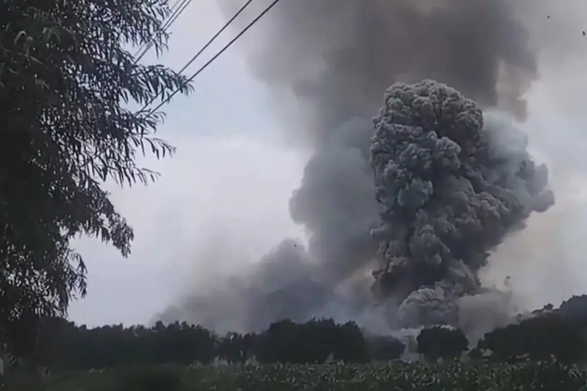 VIDEO: Explosión en Tultepec deja un muerto y varios heridos 1 Explosión en Tultepec deja un muerto y varios heridos en zona de polvorines