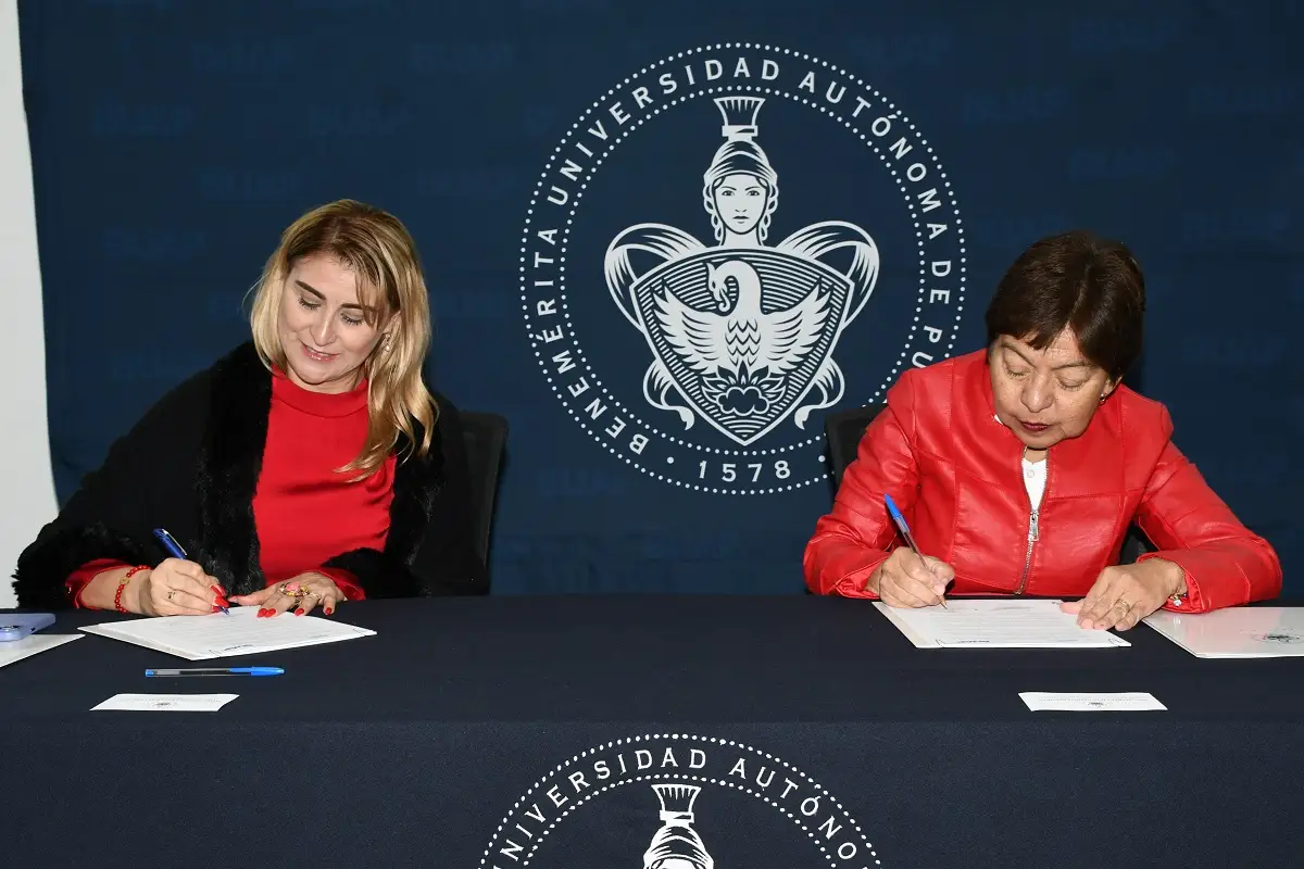 Firman convenio BUAP y Fiscalía General del Estado de Puebl