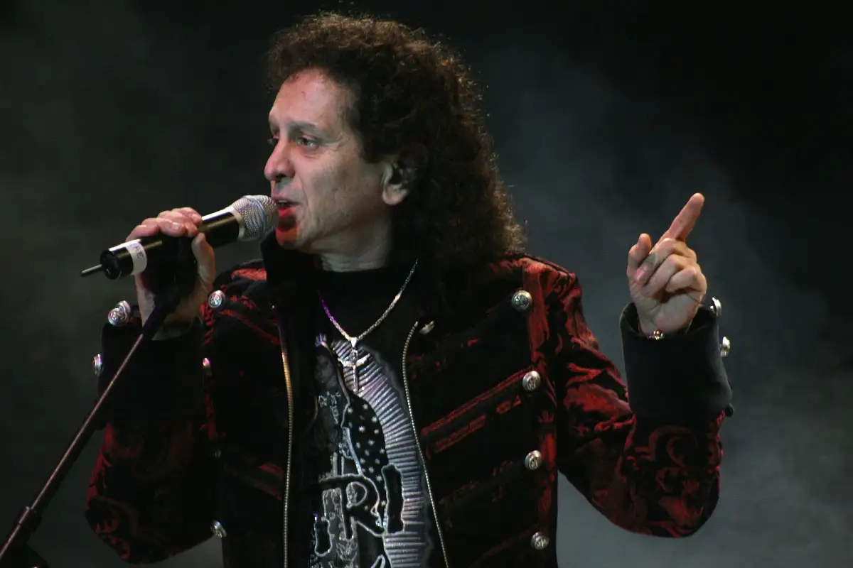 56 años de El Tri Pionero de la libertad de expresión y del Rocanrol Mexicano