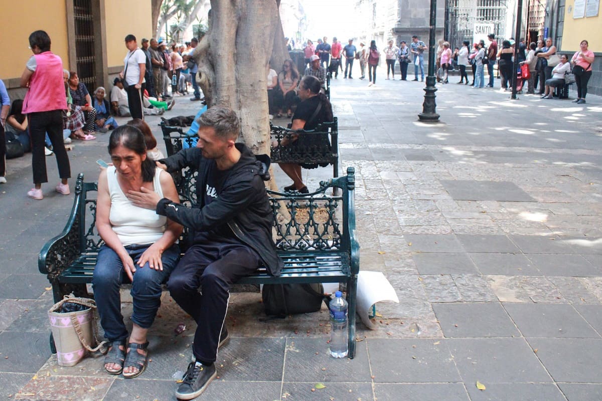 ¿Es Mircea Gabriel charlatán?