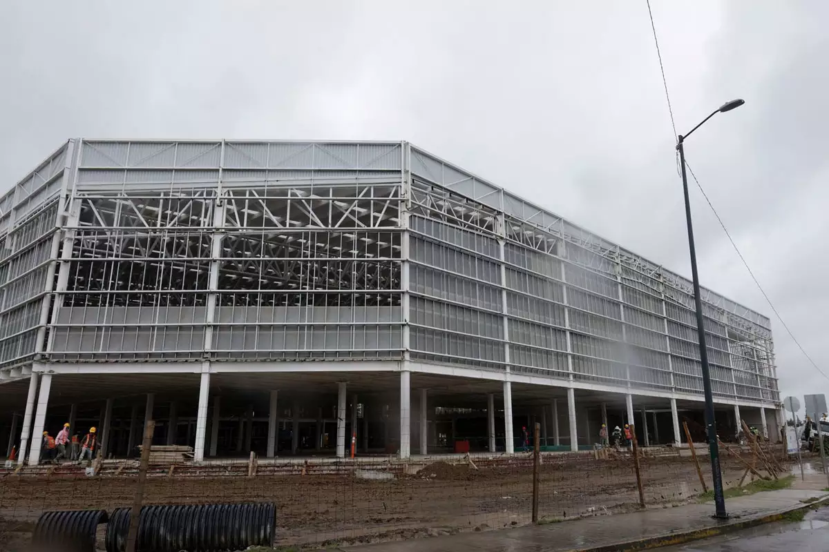 No es Costco Esta esta tienda que construyen en el Periferico de Puebla 1