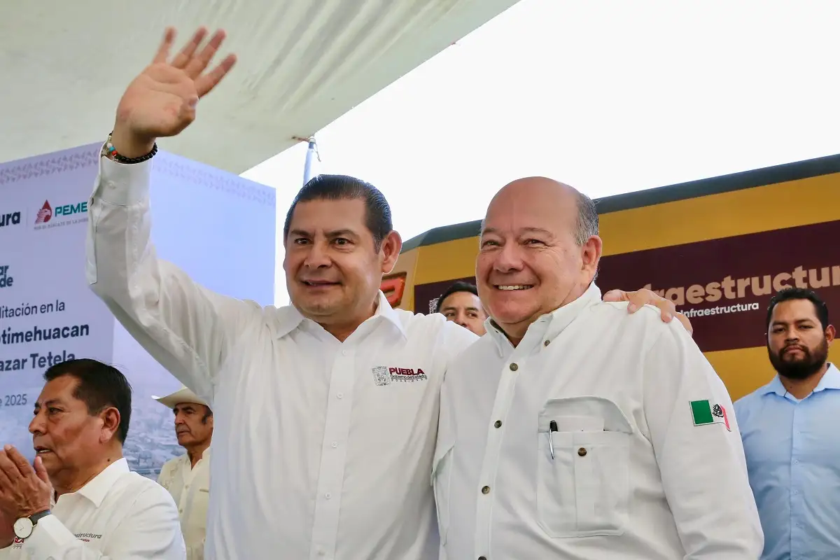 PEMEX premia a Puebla por combate al huachicol