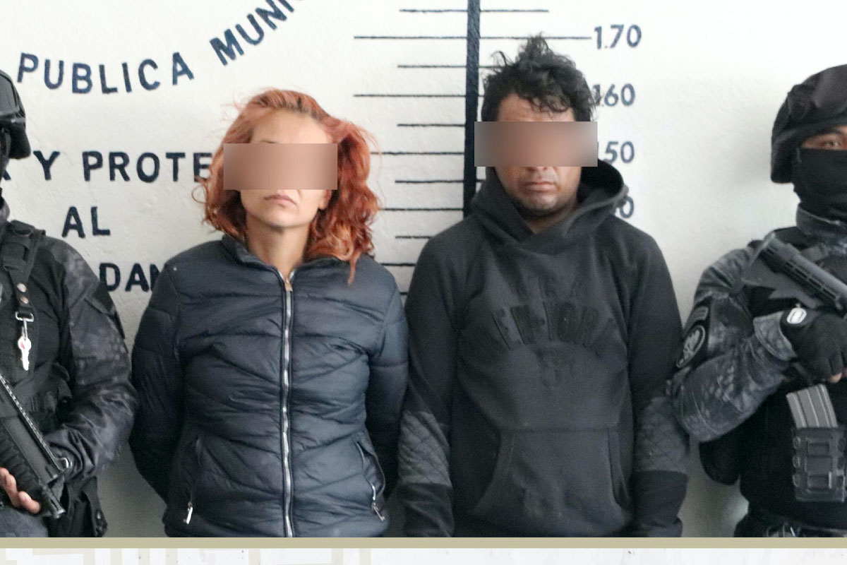 Policía de San Pedro Cholula detiene a dos probables narcomenudistas en Santiago Mixquitla 2 Policia de San Pedro Cholula detiene a dos probables narcomenudistas en Santiago Mixquitla 1