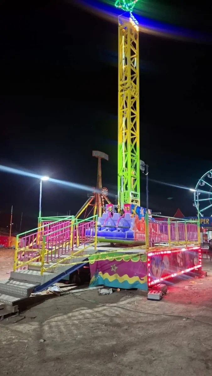 Se desploma El Martillo en feria de Nuevo Leon y deja 15 lesionados 5
