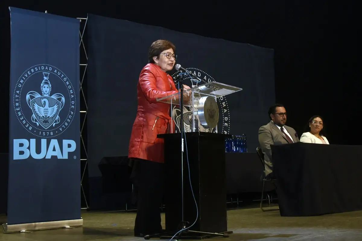 Se gradúan 456 jóvenes de la Preparatoria Emiliano Zapata y de su extensión en SMT 1 Se gradúan 456 jóvenes de la Preparatoria Emiliano Zapata y de su extensión en SMT