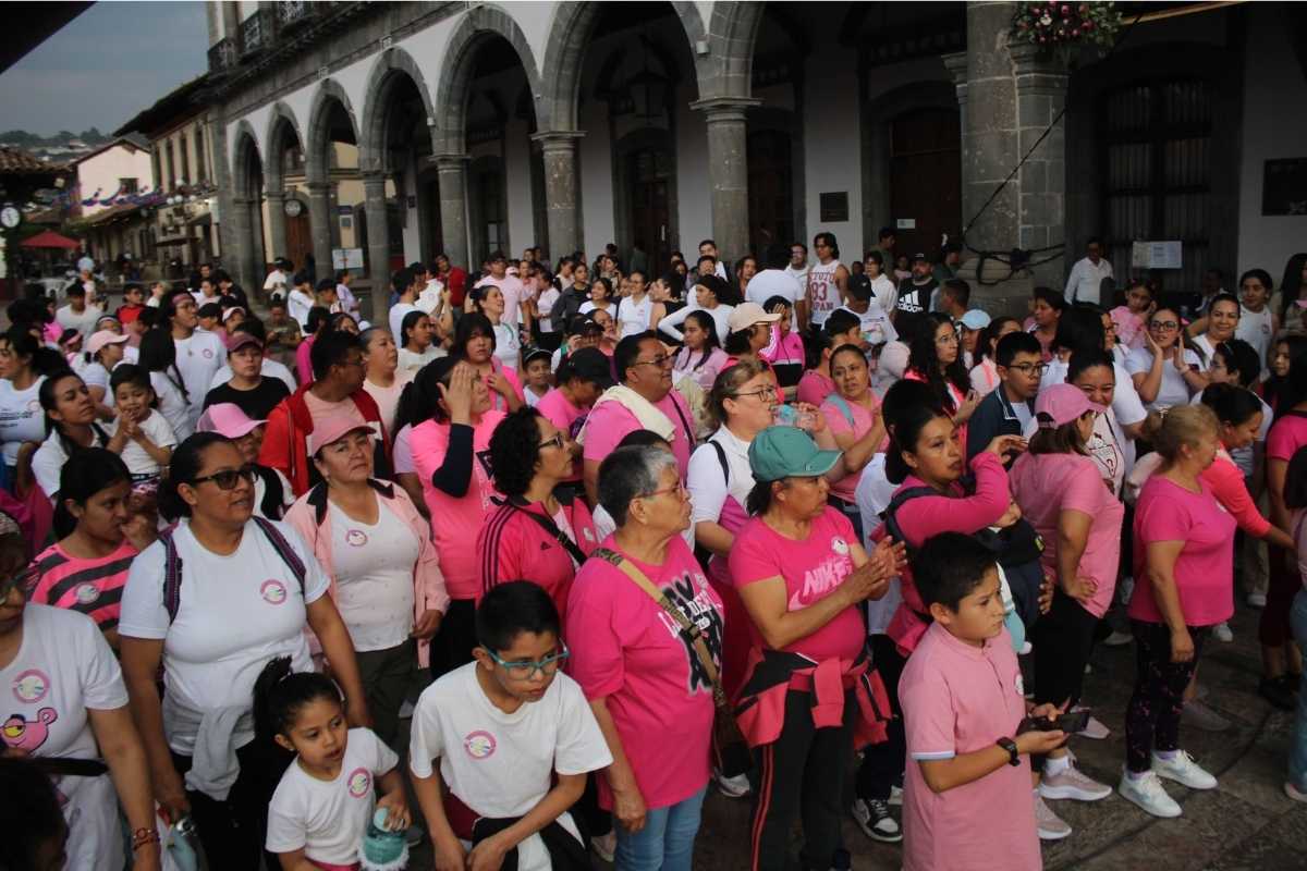 Todo un éxito la Carrera por el Día Internacional para la Donación de Leche Materna; 350 personas participaron