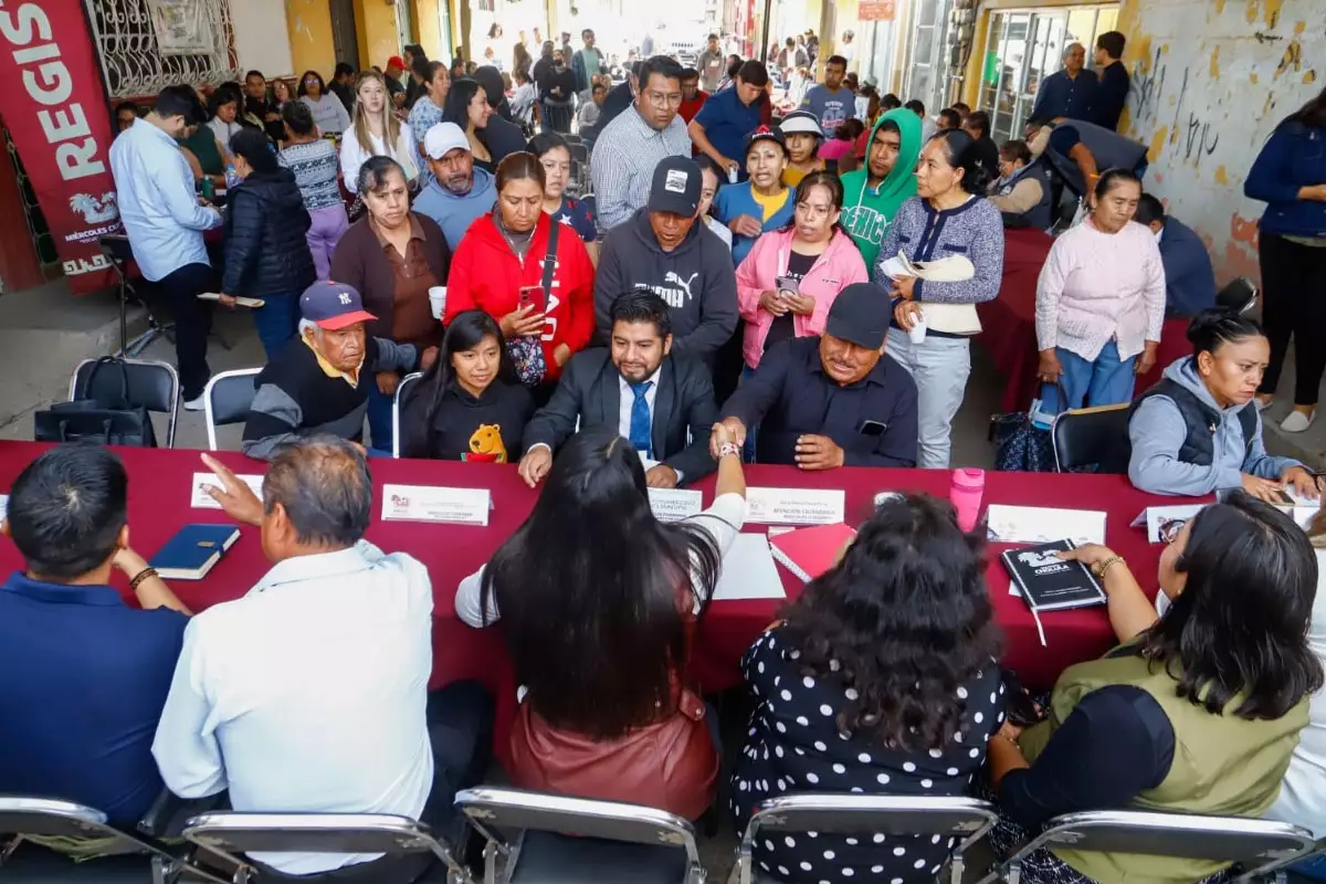 Con sensibilidad y compromiso, Tonantzin Fernández acerca el gobierno a Tepontla con el Miércoles Ciudadano 9 Tonantzin Fernandez acerca el gobierno a Tepontla con el Miercoles Ciudadano 3