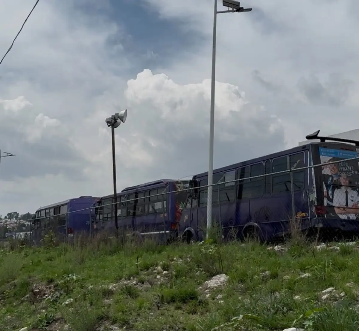 Unidades de la ruta Morados de Puebla están en el corralón estatal