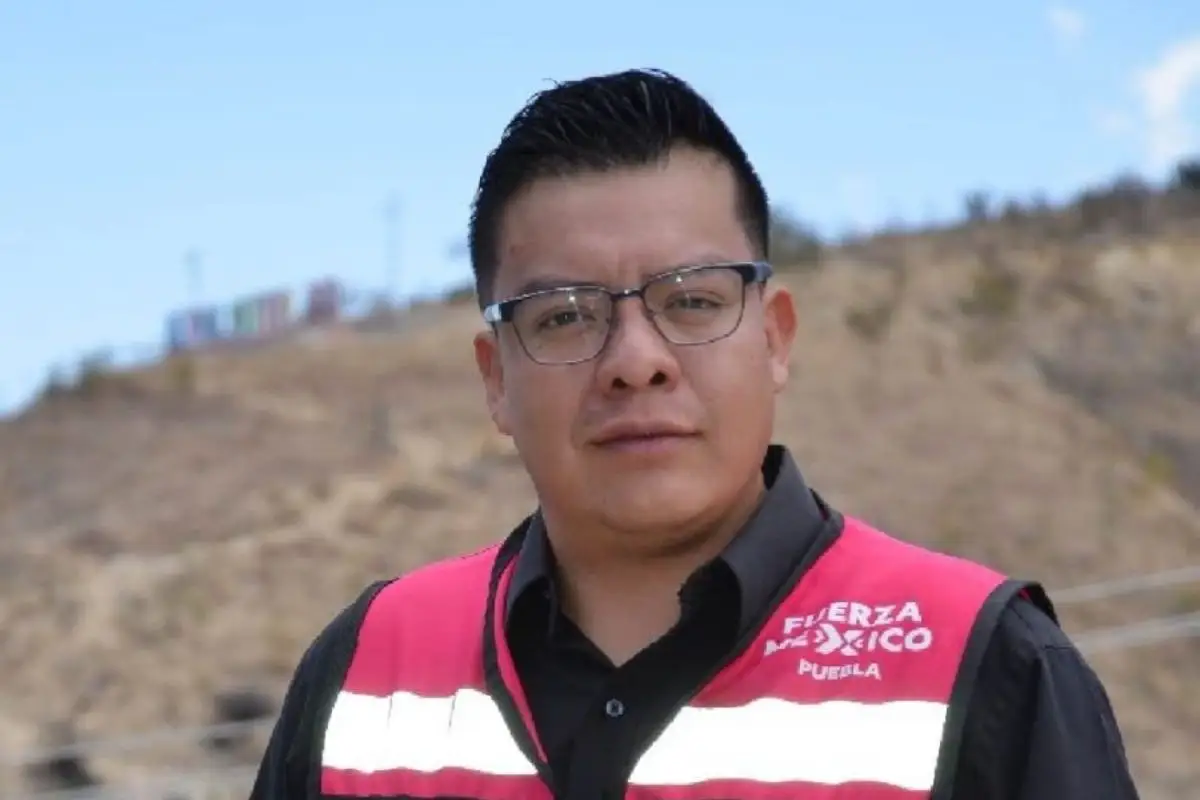 Alcalde de Caltepec choca en vehículo oficial con otro funcionario en estado de ebriedad 1 Alcalde de Caltepec choca vehículo oficial en Tehuacán