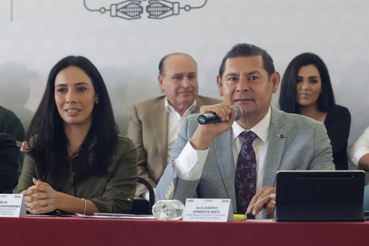 investigación al Banco Accendo