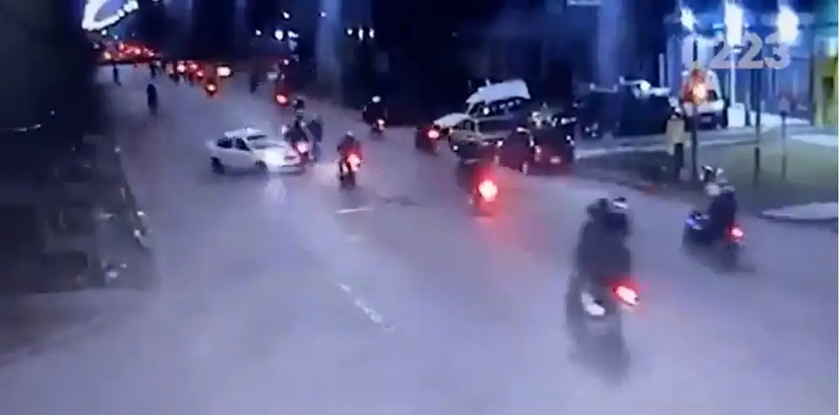 Conductor atropella a caravana de motos en Mar del Plata