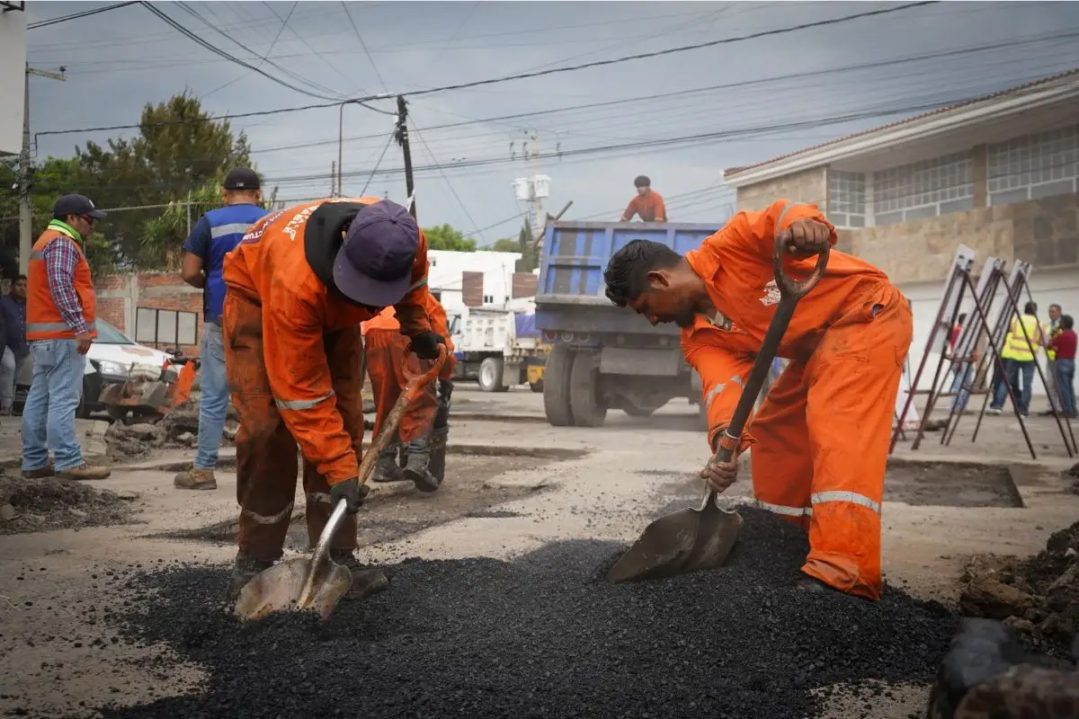 Refuerza Pepe Chedraui Campaña de Bacheo en la capital 3 Refuerza Pepe Chedraui Campaña de Bacheo en la capital