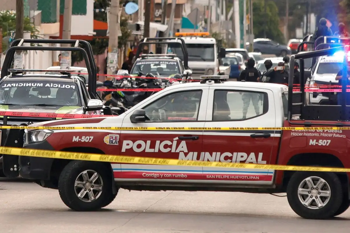 Asaltan a hombre tras salir de casa de citas en el Centro de Puebla; le quitan más de 100 mil pesos 2 Lo asaltan tras salir de casa de citas en el Centro de Puebla