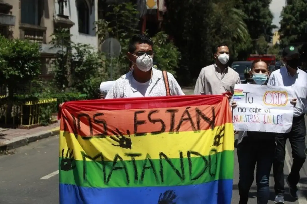 Crímenes de odio en Puebla: apuñalan a Fabián Barrales, miembro de la comunidad LGBT+, en la Oriental