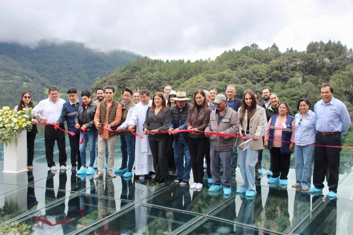 Gran día para el medio ambiente en Zacatlán: inicia reforestación 2025 y se entregó certificación de Punto Verde a las “Brizas” 1 inicia reforestación 2025 y se entregó certificación de Punto Verde a las “Brizas” 1