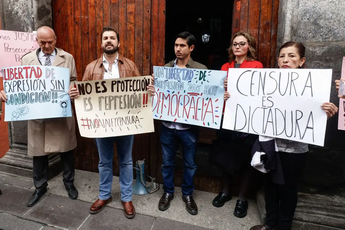 Fracasa manifestación en CDH Puebla contra la Ley de Ciberseguridad 1 Fracasa manifestación contra la Ley de Ciberseguridad