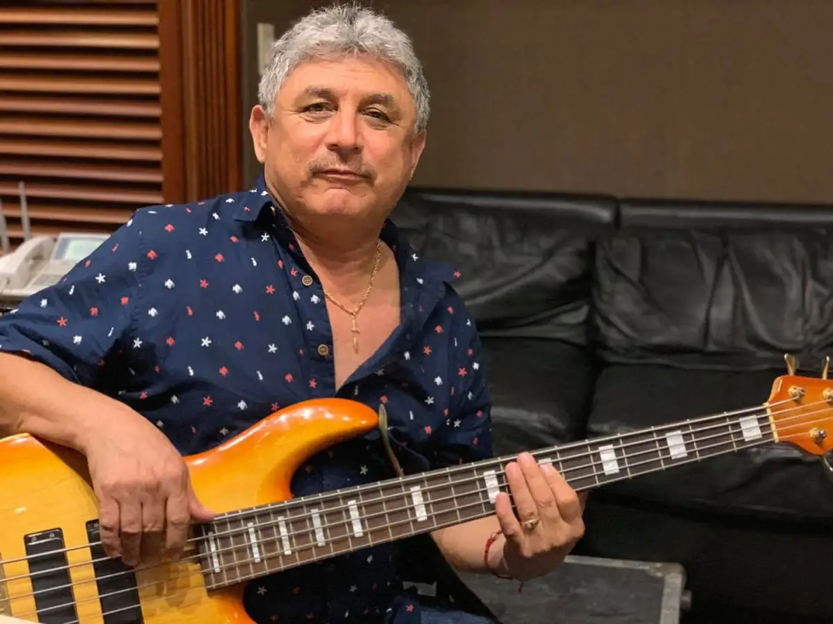 Muere Homero de León, fundador de Los Invasores de Nuevo León