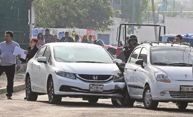 ¡Ten cuidado! Así es como operan montachoques en Puebla