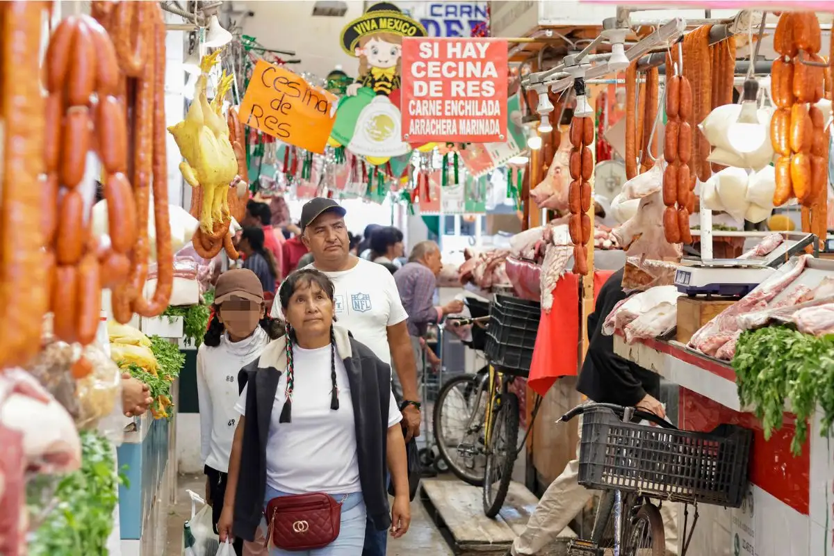 Anuncia Armenta inversión de 11 millones de pesos para mercados y tianguis de Puebla 2 Programa de Obra Comunitaria en puebla inversión