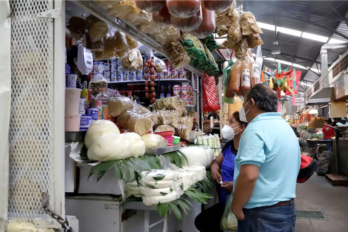 Anuncia Armenta inversión de 11 millones de pesos para mercados y tianguis de Puebla 3 Programa de Obra Comunitaria en puebla inversión