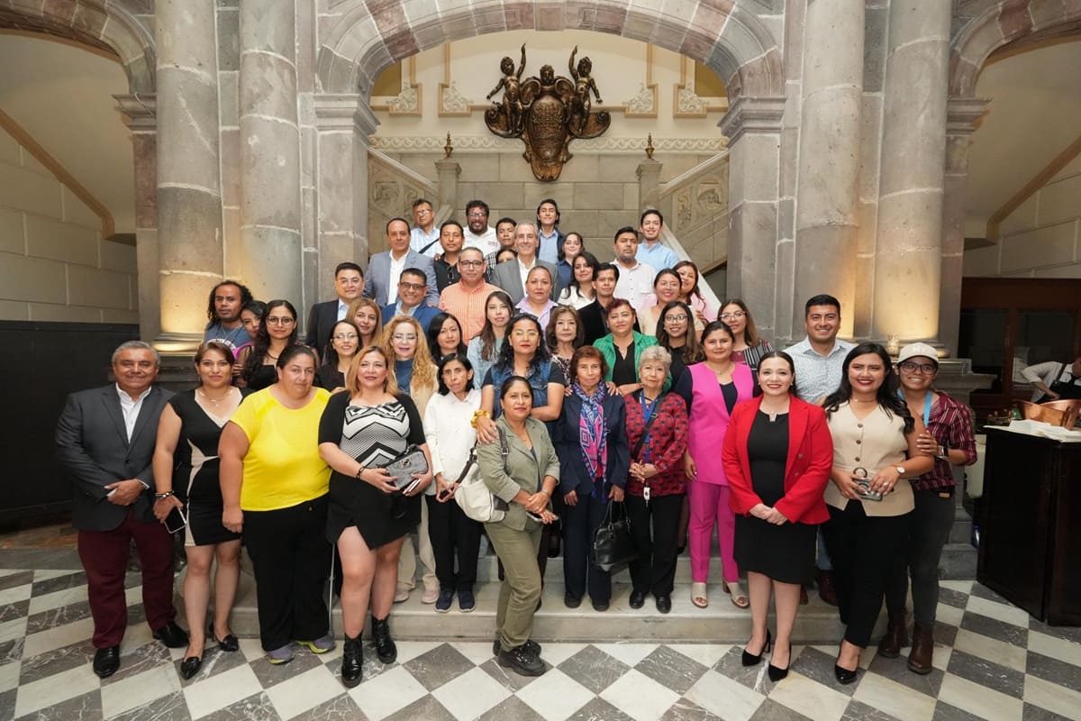Pepe Chedraui reconoce labor de los medios de comunicación e inaugura Sala de Prensa en el Palacio Municipal 1 sala de prensa de palacio municipal