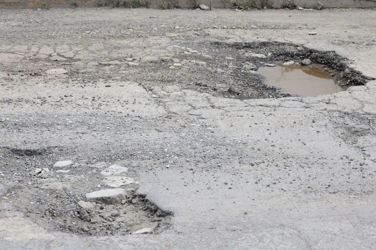 Gobierno municipal ahora va por 300 mil baches en Puebla: Pepe Chedraui 1 Ayuntamiento busca tapar baches en Puebla; serán 300 mil