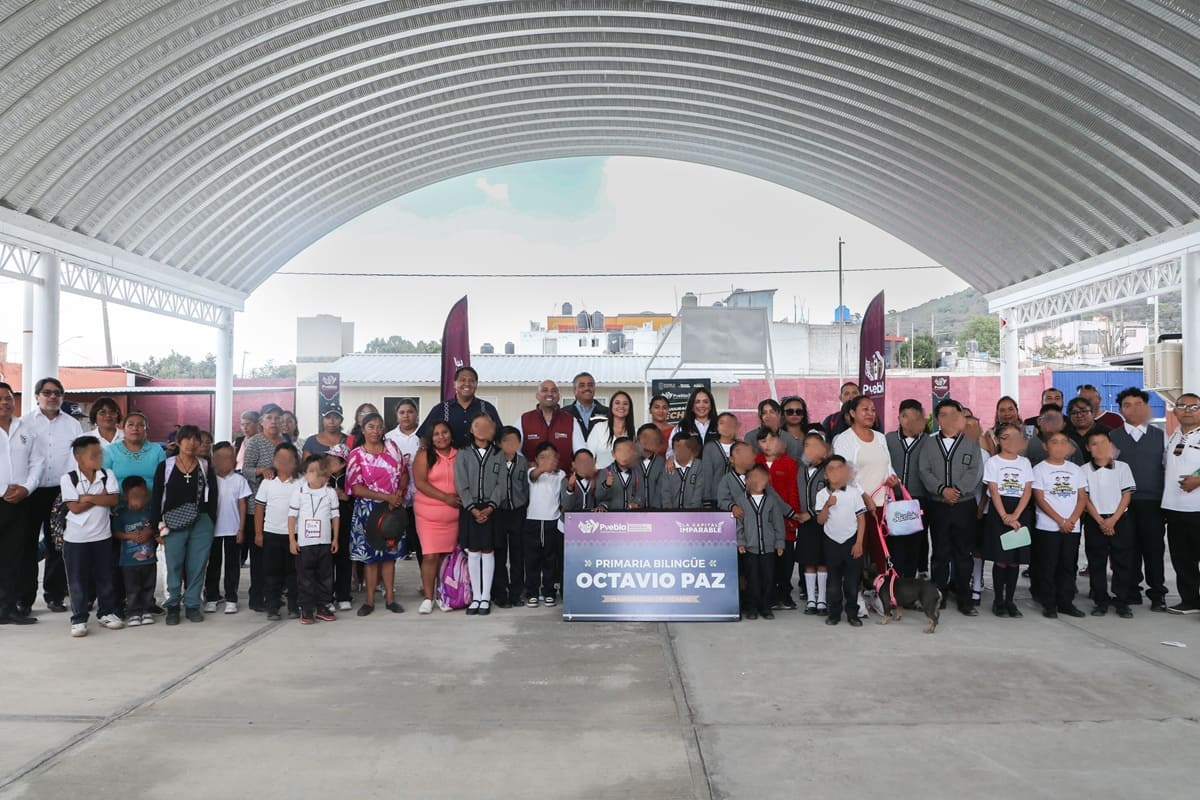 Fortalece Gobierno de la Ciudad espacios educativos en la colonia Clavijero 1 techado Primaria Bilingüe Octavio Paz