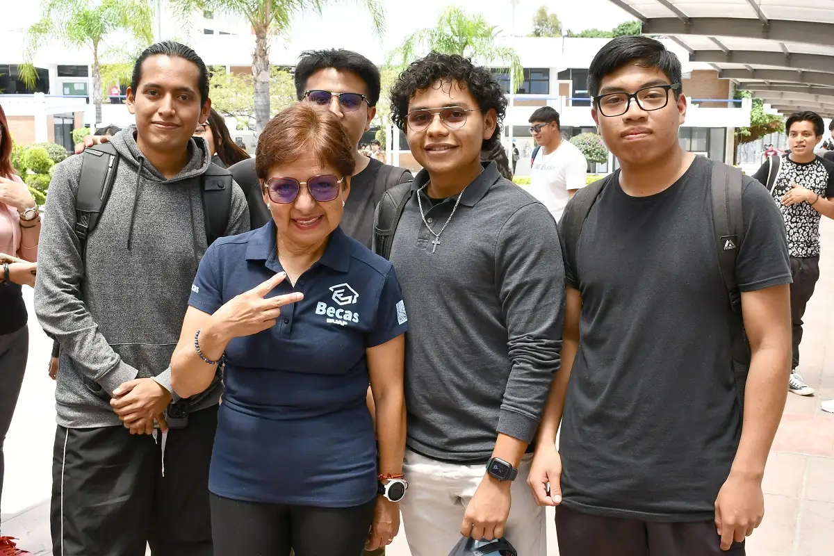 El Programa Integral de Becas de la BUAP apoya a cerca de 17 mil estudiantes al año 1 A 200 días de gobierno, Puebla impulsa el deporte y reconstruye la paz social