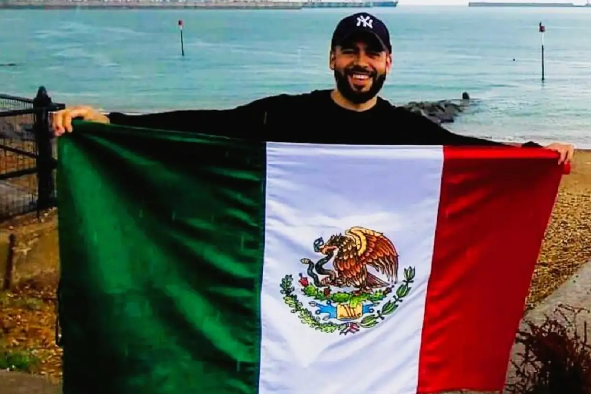 Abraham Jauli cruza el Canal de la Mancha y revive la hazaña que su padre logró hace 28 años