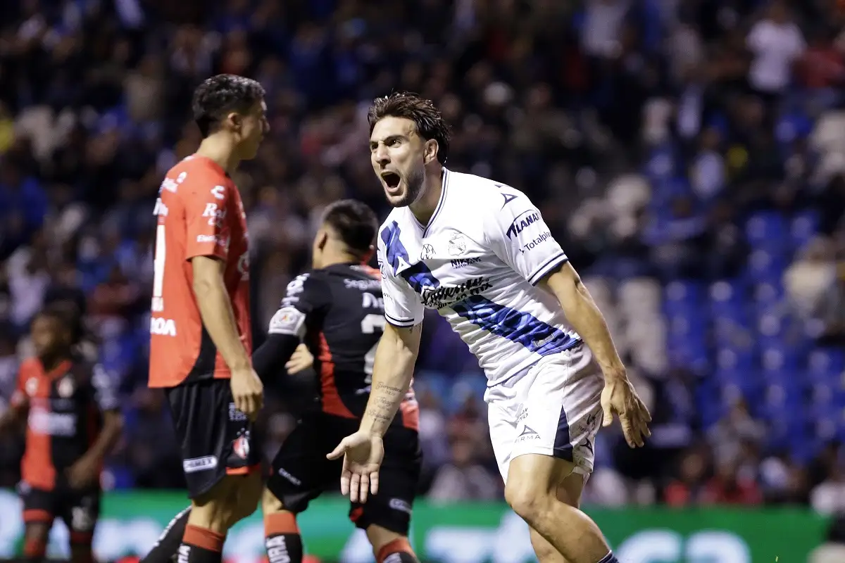 Adiós al torneo: Lucas Cavallini se rompe el ligamento cruzado 1 Adiós al torneo Lucas Cavallini se rompe el ligamento cruzado
