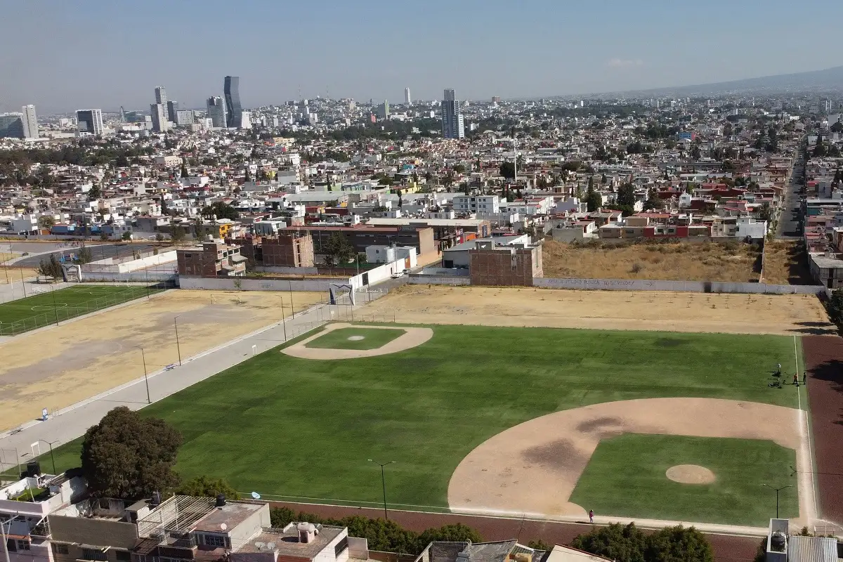 Ayuntamiento de Puebla recupera canchas del Seminario y plantea crear unidad deportiva 1 Ayuntamiento de Puebla recupera canchas del Seminario y plantea crear unidad deportiva