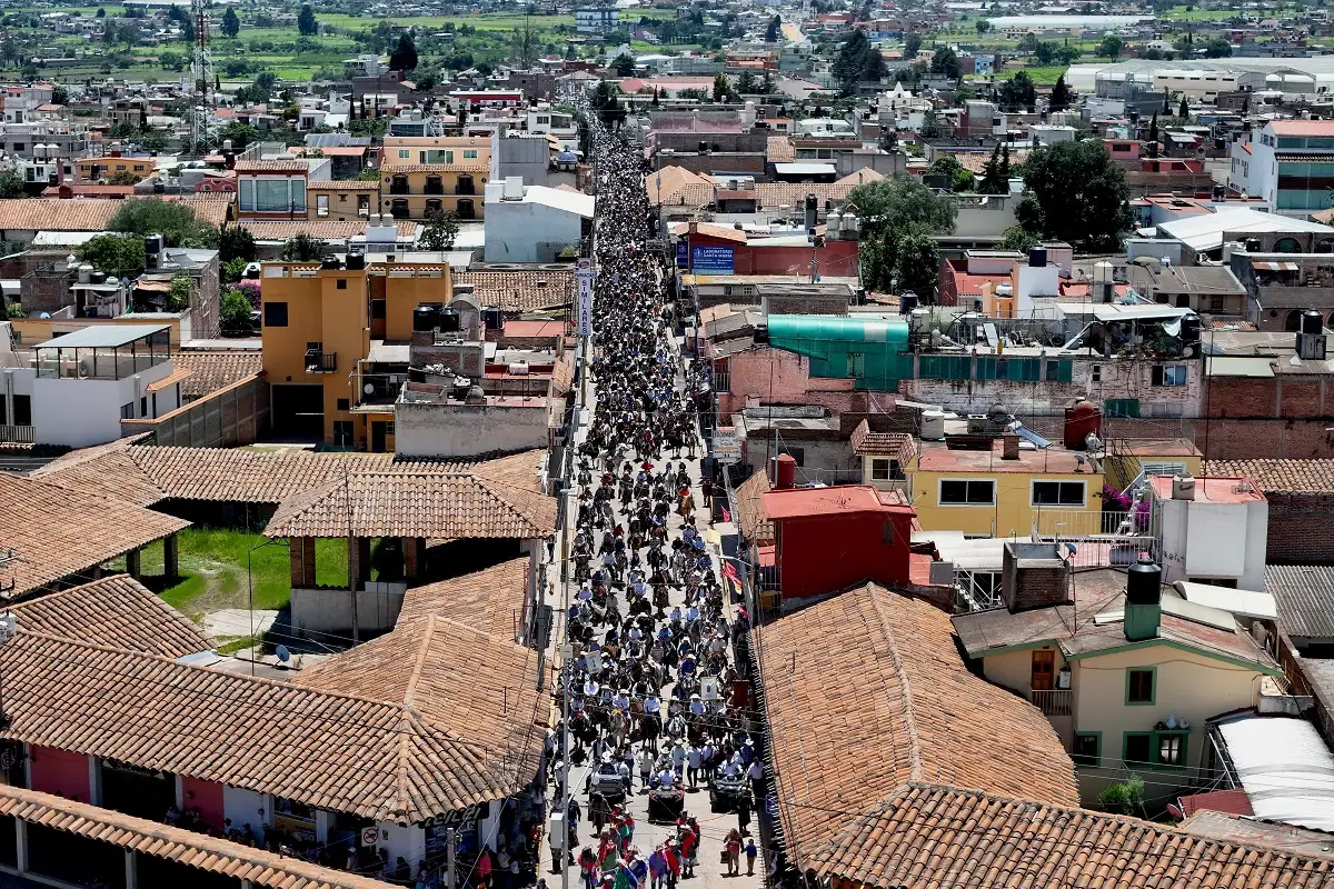 Chignahuapan vive tradiciones con seguridad, gobernador Armenta encabeza cabalgata con mil jinetes 2 Chignahuapan vive tradiciones con seguridad, gobernador Armenta encabeza cabalgata con mil jinetes