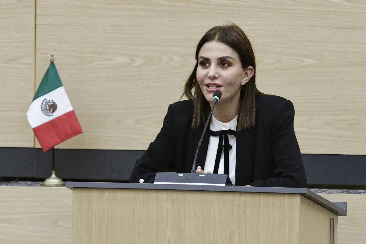 ¿Quieres los lujos de un diputado por un día? Nay Salvatori lanza convocatoria con outfit, desayuno y sueldo incluido 2 Diputado por un día Nay Salvatori lanza convocatoria con todo incluido