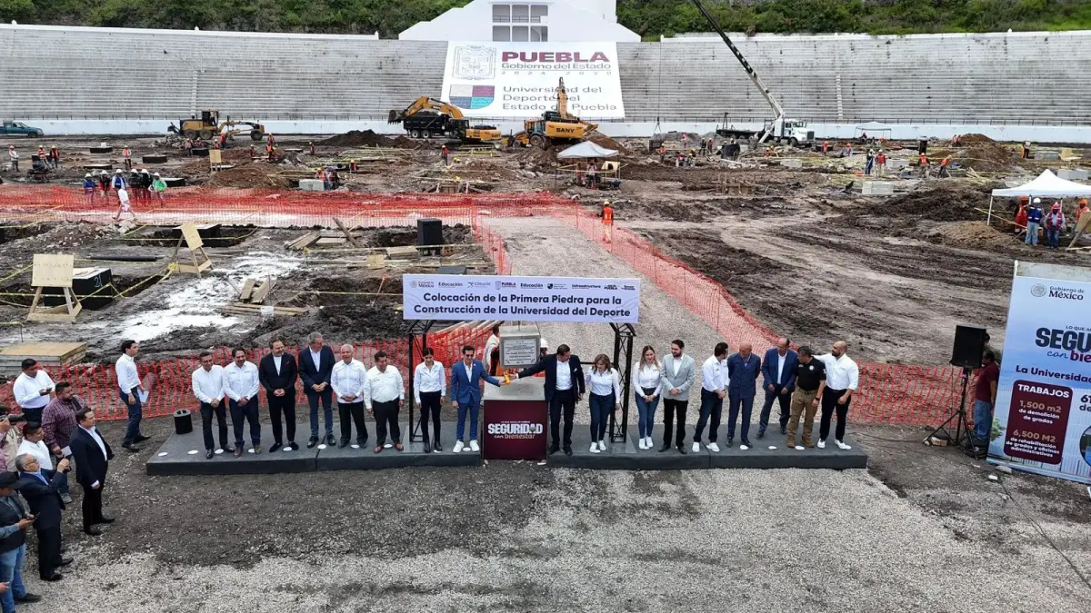 En Puebla se hacen las cosas bien, reconoce Rommel Pacheco, al arrancar construcción de Universidad del Deporte