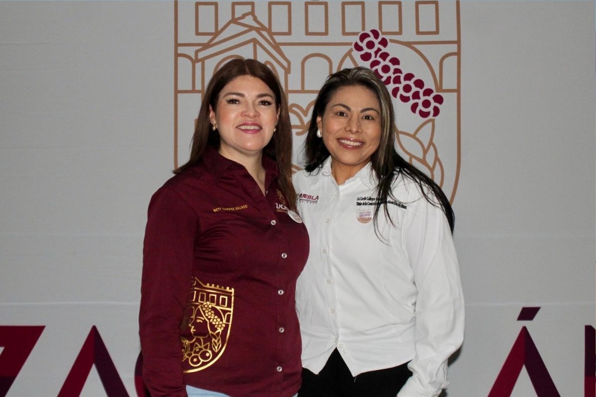 En Zacatlán, autoridades del Estado refrendan apoyo a las mujeres 1 En Zacatlan autoridades del Estado refrendan apoyo a las mujeres
