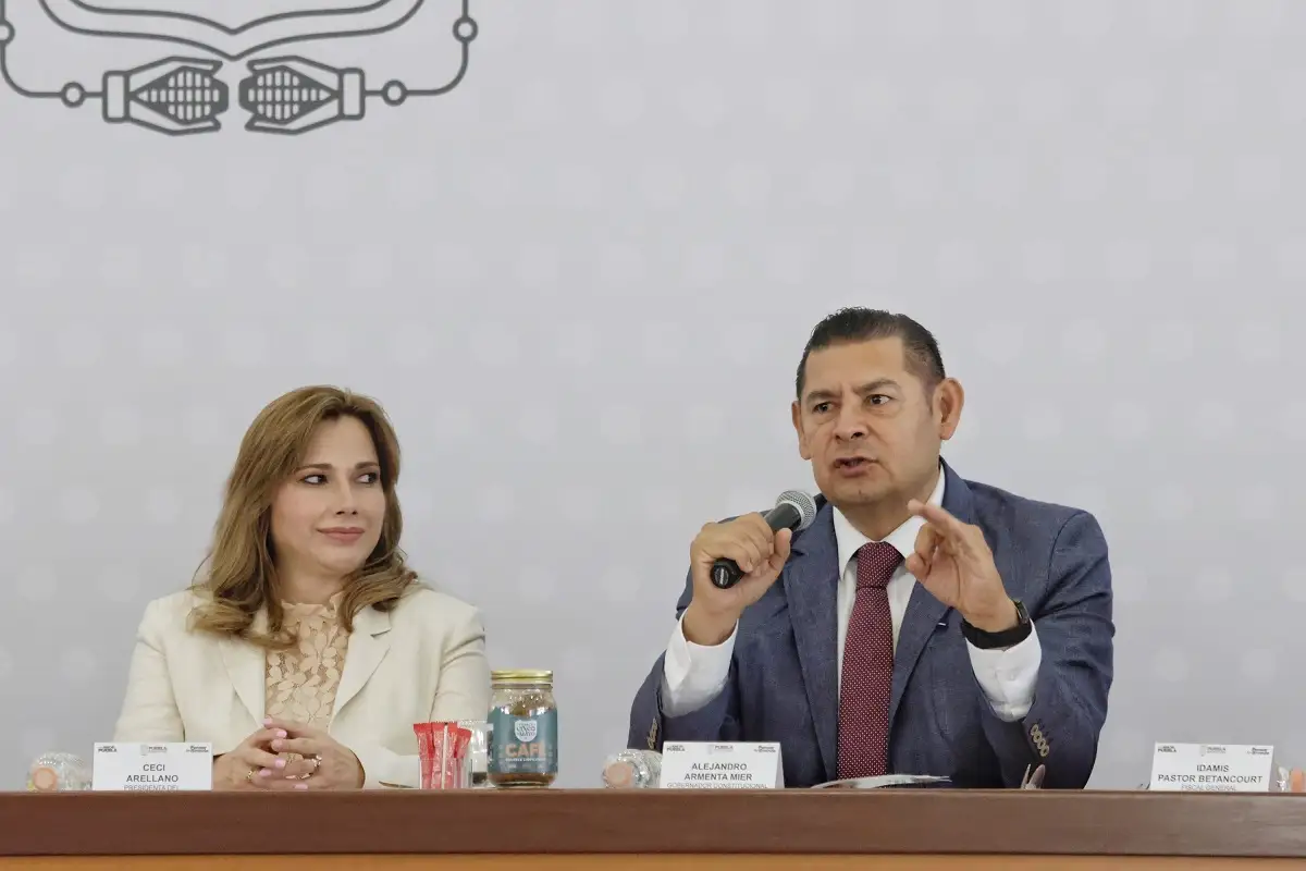 Exhorta Armenta a personas amenazadas por el alcalde de Cuyoaco que denuncien