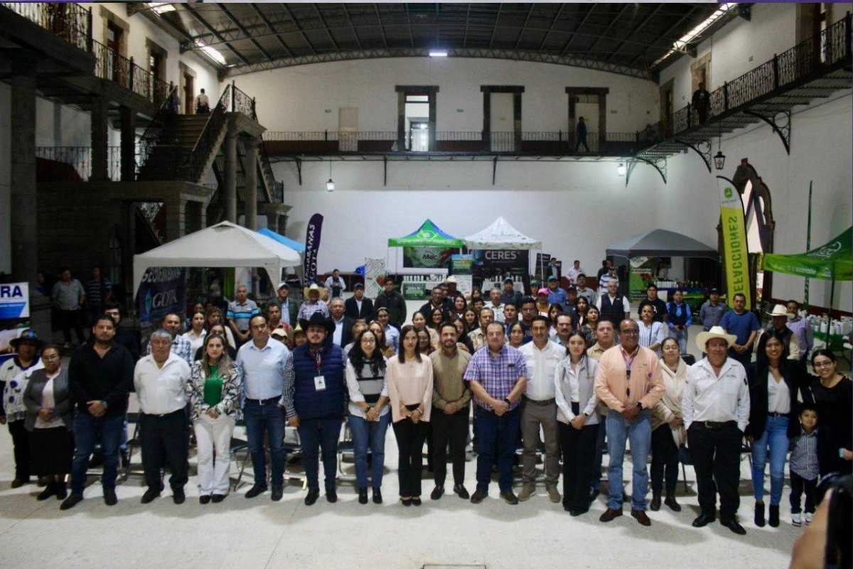  ExpoBerry Zacatlán: Ayuntamiento reconoce valor de productores de berries