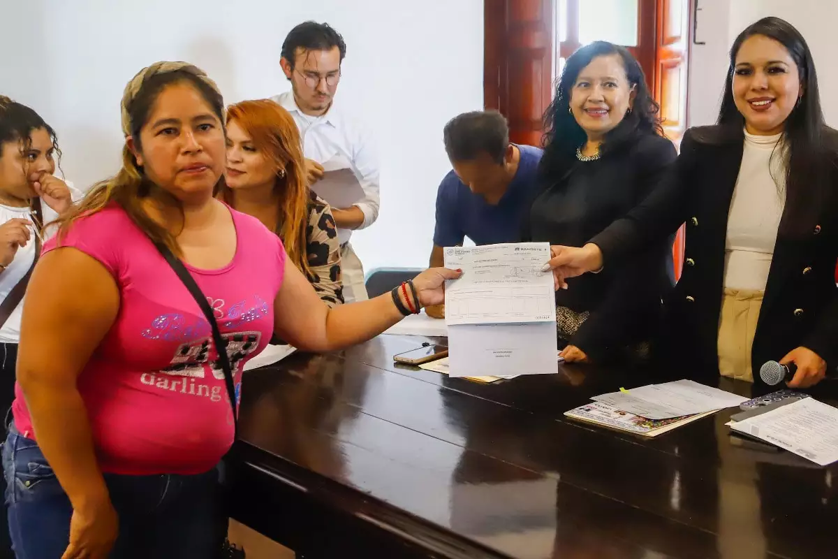 Gobierno de Tonantzin Fernández: sensibilidad y empatía traducidas en apoyos directos a la ciudadanía 3 Gobierno de Tonantzin Fernandez sensibilidad y empatia traducidas en apoyos directos a la ciudadania 2