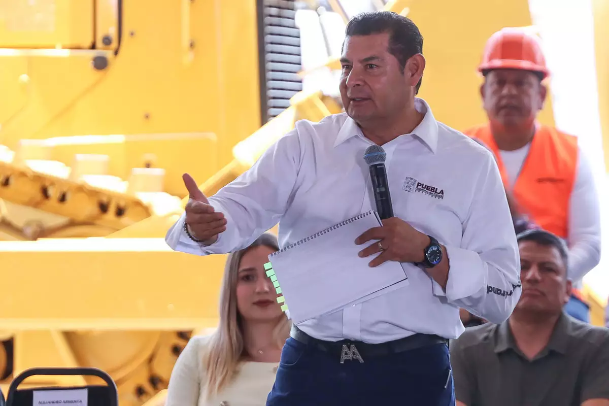 MODULOS DE MAQUINARIA GOBERNADOR ALEJANDRO ARMENTA 3