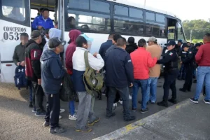 Mediante el operativo Transporte Seguro, la SSC ha inspeccionado más de 6 mil 500 unidades