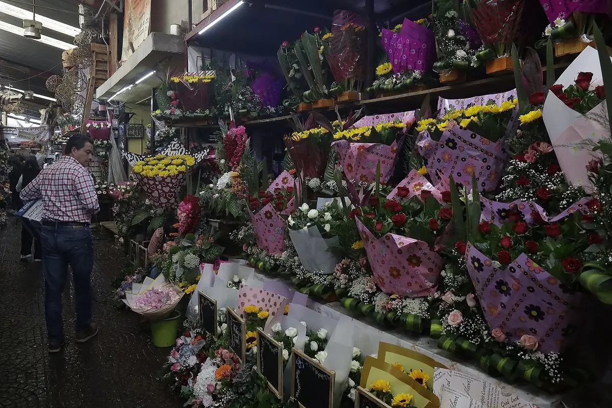 Gobierno de Huejotzingo ofrece acompañamiento jurídico a productores del mercado de las flores 1 Mercado de las flores de Huejotzingo Alcalde ofrece acompañamiento jurídico