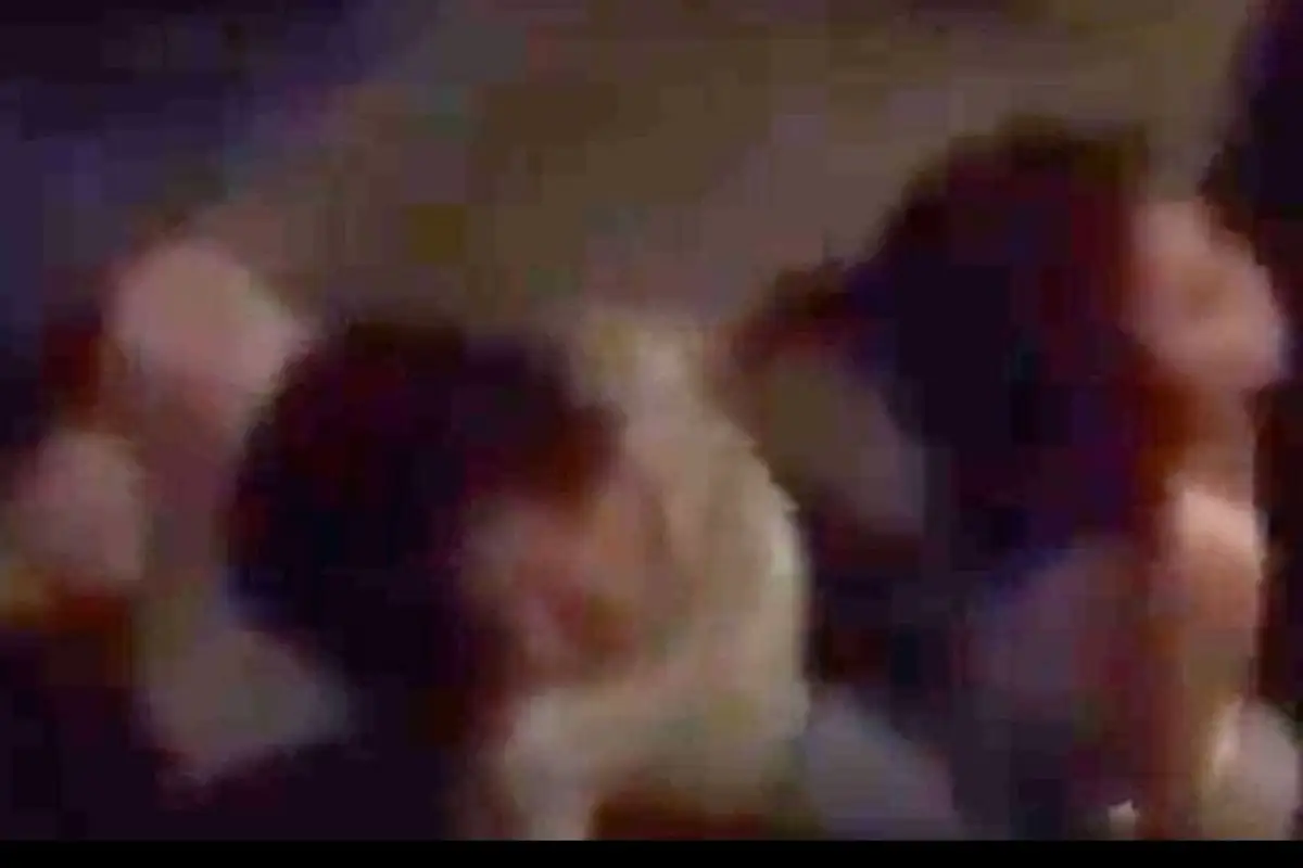 "Ayúdame mamá": Niñas suplican que las dejen entrar a su casa en Veracruz (VIDEO) 1 Niñas suplican bajo la lluvia que las dejen entrar a su casa en Veracruz